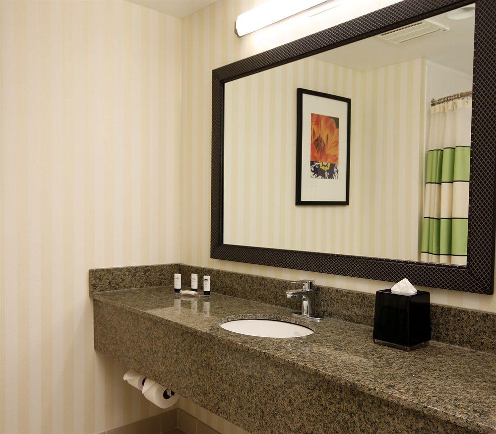 Fairfield Inn & Suites San Diego Old Town Екстер'єр фото