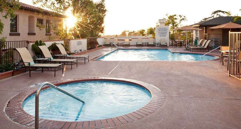 Fairfield Inn & Suites San Diego Old Town Екстер'єр фото