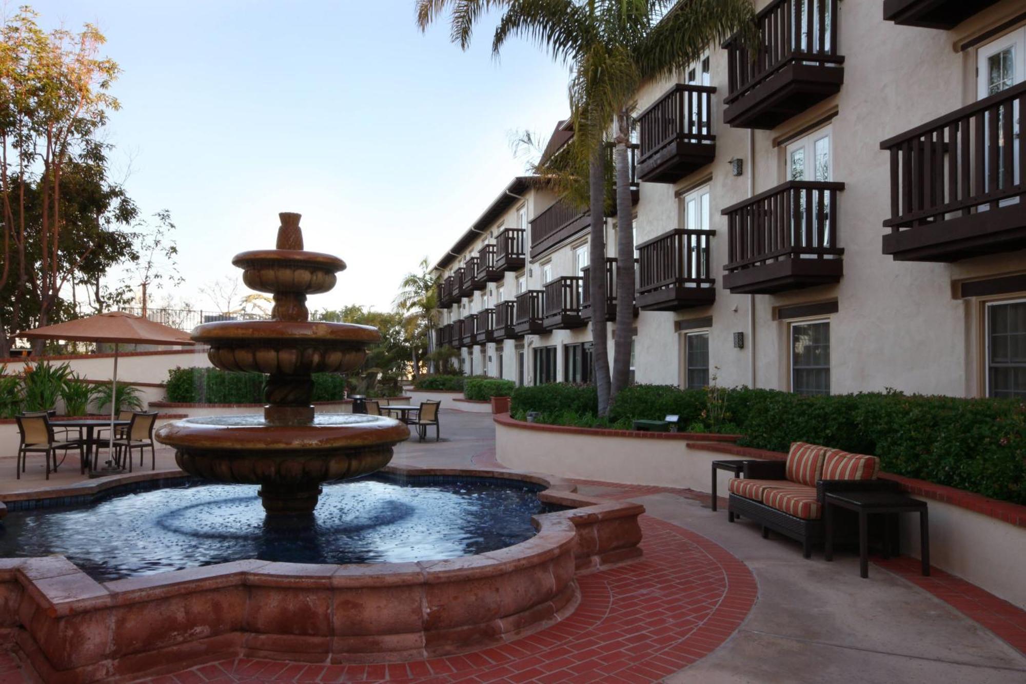 Fairfield Inn & Suites San Diego Old Town Екстер'єр фото