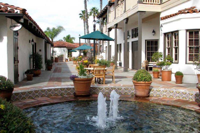 Fairfield Inn & Suites San Diego Old Town Екстер'єр фото